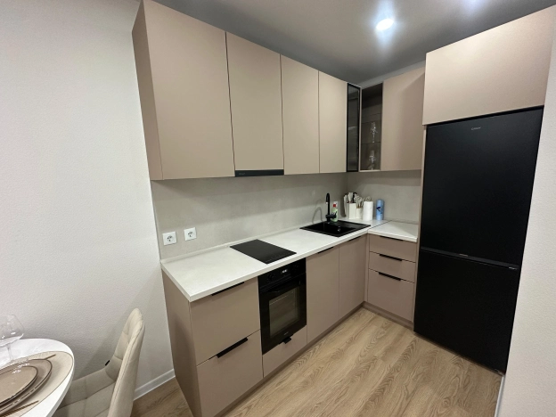 Купить квартиру на вторичке у метро Братиславская в Москве. Вариант № 9550459, 4, площадь -  квм, цена 13499000 рублей