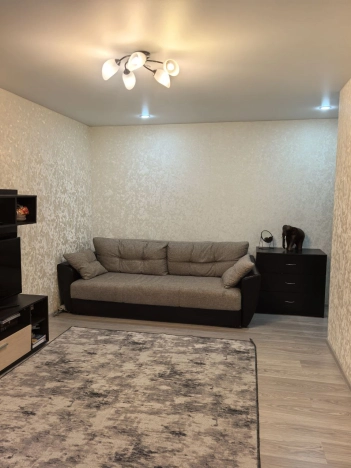 Купить квартиру в Москве. Вариант № 8994729, 1, площадь - квм, цена 15000000 рублей