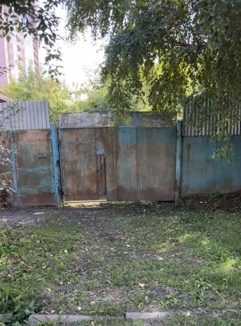 Купить земельный участок в Новосибирске. Вариант № 8518049, 2, площадь -  квм, цена 25000000 рублей