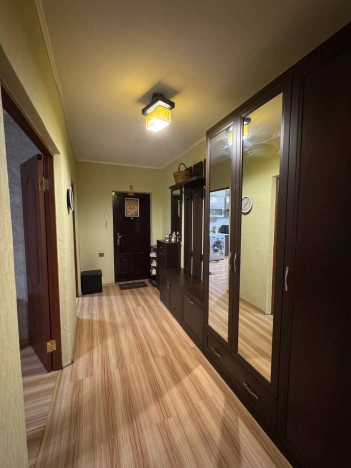 Купить трехкомнатную квартиру в районе Железнодорожный в Улан-Удэ. Вариант № 7661508, 0, площадь -  квм, цена 8650000 рублей