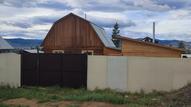 Купить дом на улице Административная в Иркутской области. Вариант № 6938540, 0, площадь -  квм, цена 4500000 рублей