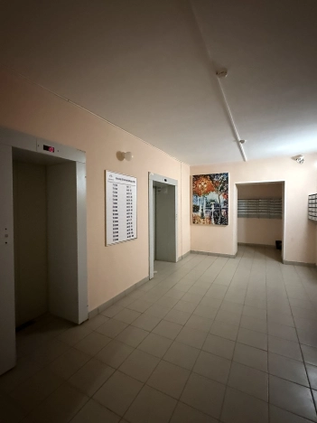 Купить квартиру на улице Университетский проспект в Волгограде. Вариант № 9982723, 38, площадь -  квм, цена 8500000 рублей