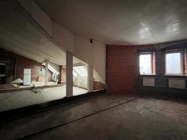 Купить трехкомнатную квартиру на улице Лихарево в Рязанской области. Вариант № 21288, 9, площадь -  квм, цена 3800000 рублей