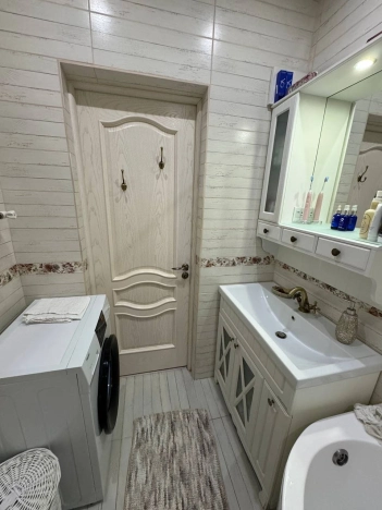 Купить однокомнатную квартиру на улице Героя А.А. Аверкиева в Краснодаре. Вариант № 12035, 25, площадь -  квм, цена 6150000 рублей