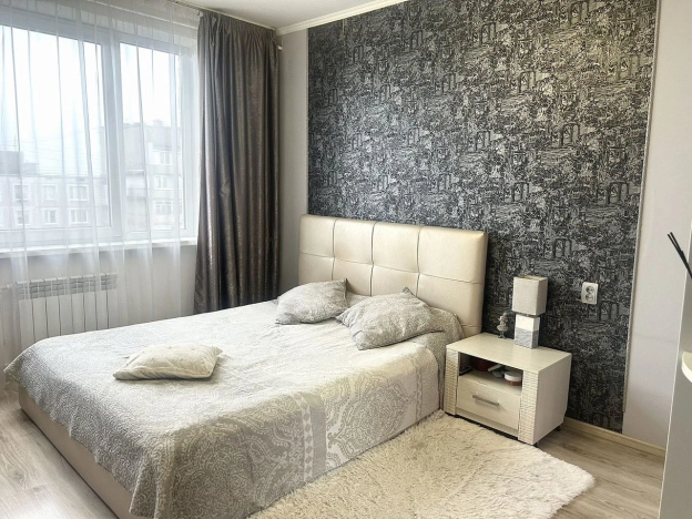 Купить трехкомнатную квартиру на улице Олега Кошевого в Калининграде. Вариант № 5329604, 5, площадь -  квм, цена 6000000 рублей