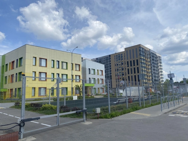 Купить однокомнатную квартиру в Микрорайоне Строитель, Мытищи в Мытищах. Вариант № 7860587, 18, площадь -  квм, цена 5400000 рублей