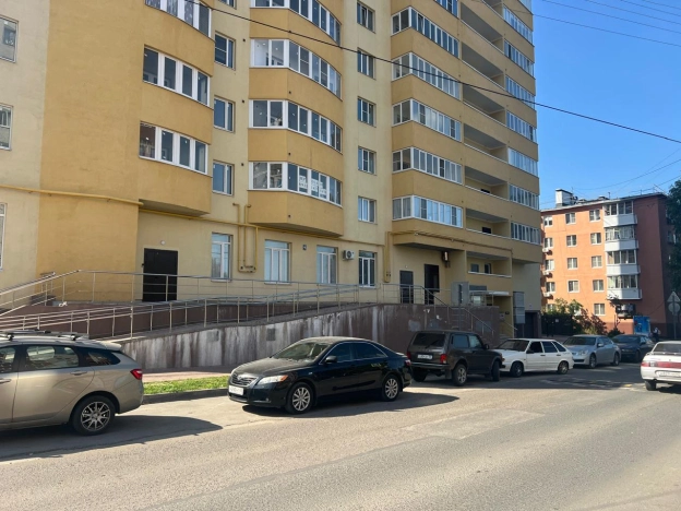 Купить коммерческую недвижимость свободного назначения в Рязани. Вариант № 5255256, 1, площадь -  квм, цена 28661606 рублей