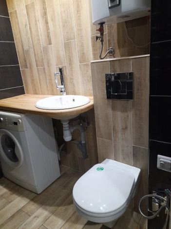 Купить двухкомнатную квартиру на улице Александра Радищева в Бийске. Вариант № 9246126, 7, площадь -  квм, цена 4500000 рублей