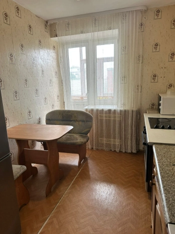 Купить квартиру на вторичке в Уфе. Вариант № 894122, 14, площадь -  квм, цена 4200000 рублей