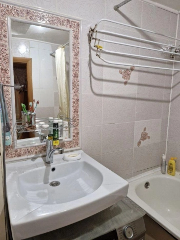 Купить квартиру в Москве. Вариант № 7612056, 5, площадь -  квм, цена 12300000 рублей