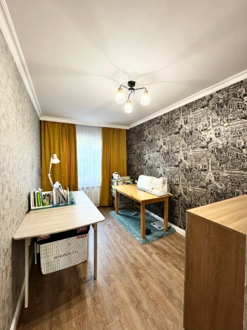 Купить квартиру на улице Науки в Южно-Сахалинске. Вариант № 3400609, 4, площадь -  квм, цена 8350000 рублей