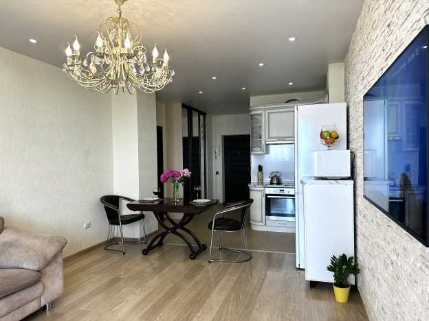 Купить квартиру на улице Новороссийская в Волгограде. Вариант № 9741294, 5, площадь -  квм, цена 9600000 рублей