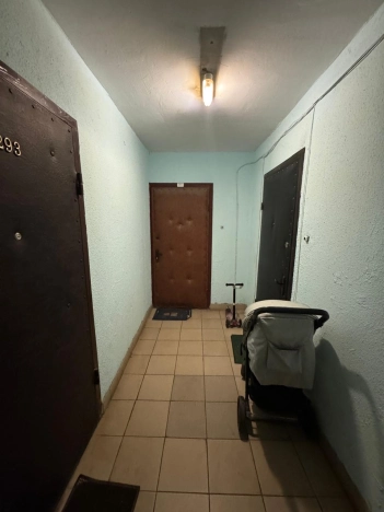 Купить трехкомнатную квартиру на вторичке в Московской области. Вариант № 8715200, 41, площадь -  квм, цена 9600000 рублей