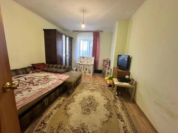 Купить квартиру на улице Коломейцева в Республике Калмыкия. Вариант № 44220, 1, площадь -  квм, цена 4600000 рублей