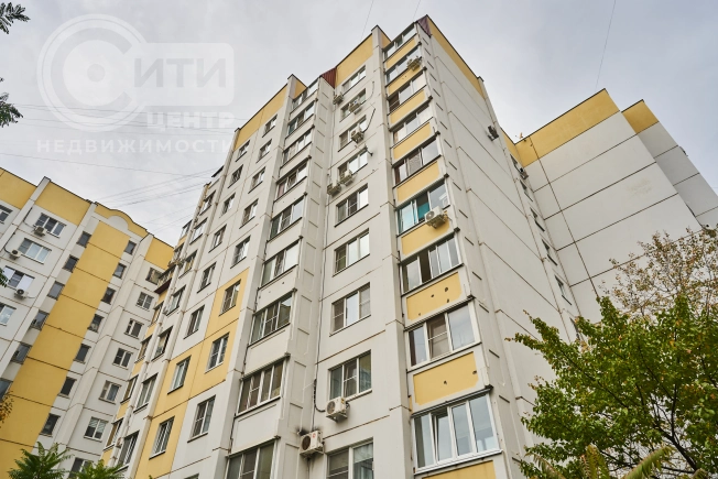 Купить трехкомнатную квартиру в Воронеже. Вариант № 6607773, 30, площадь - квм, цена 6100000 рублей