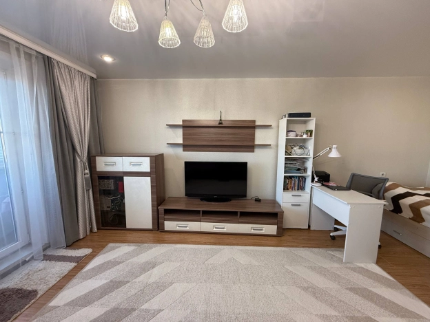 Купить квартиру в Чите. Вариант № 10743988, 6, площадь - квм, цена 9000000 рублей