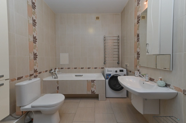 . Вариант № 2667082, 16, площадь - 94 квм, цена 15490000 рублей