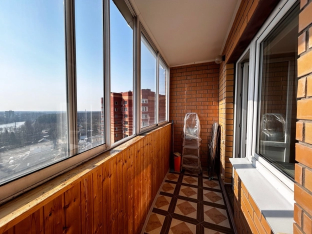 Купить однокомнатную квартиру у метро Бунинская аллея в Подольске. Вариант № 32605, 4, площадь -  квм, цена 5850000 рублей