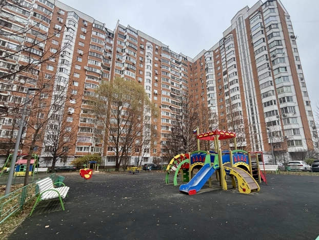 Купить квартиру в Москве. Вариант № 8983101, 28, площадь - квм, цена 20500000 рублей