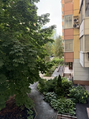 Купить квартиру в Москве. Вариант № 3308890, 19, площадь - квм, цена 45000000.0000 рублей