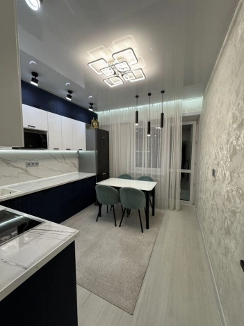 Купить квартиру в Иркутске. Вариант № 10414749, 3, площадь - квм, цена 9500000 рублей