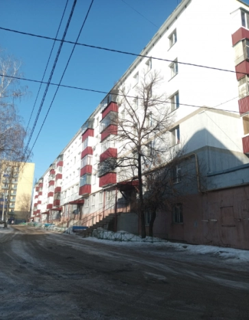 Купить трехкомнатную квартиру в Республике Башкортостан. Вариант № 23650, 16, площадь -  квм, цена 4400000 рублей