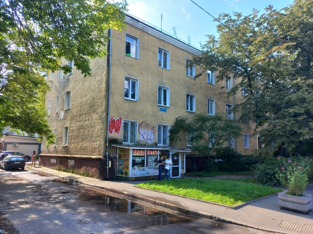 Купить комнату в Калининграде. Вариант № 2488506, 13, площадь -  квм, цена 1900000 рублей