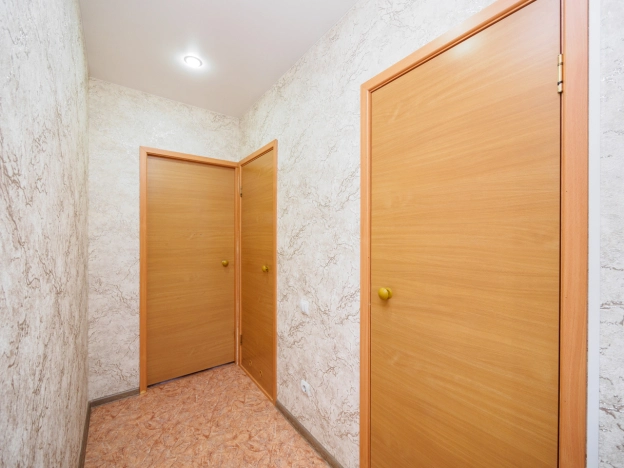 Купить двухкомнатную квартиру в Омске. Вариант № 8520232, 10, площадь -  квм, цена 6550000 рублей