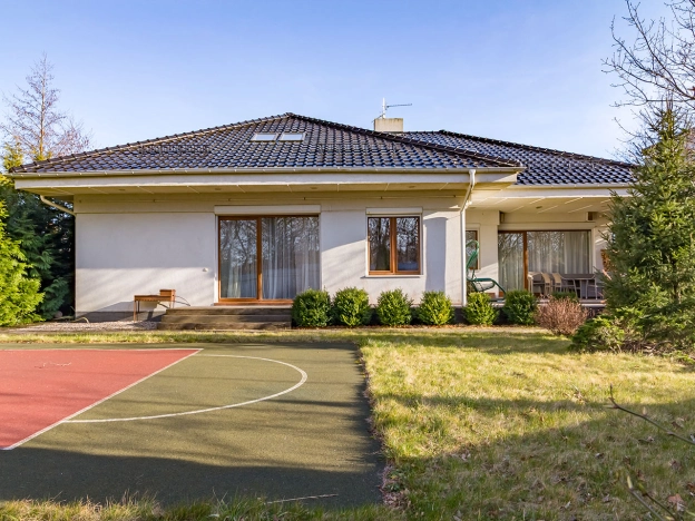 Купить дом в Зеленоградске. Вариант № 32018, 1, площадь -  квм, цена 85000000 рублей