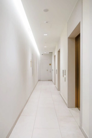 Купить квартиру в Москве. Вариант № 10248849, 25, площадь - квм, цена 22800000 рублей