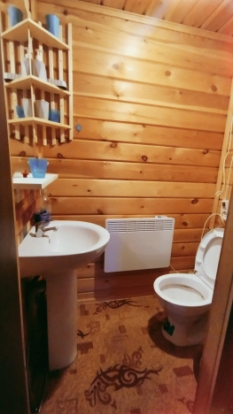 Купить дом у метро Речной вокзал в Новосибирске. Вариант № 6695444, 3, площадь -  квм, цена 4400000 рублей