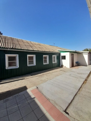 Купить дом на улице Хомутникова в Элисте. Вариант № 15398, 13, площадь -  квм, цена 6500000 рублей