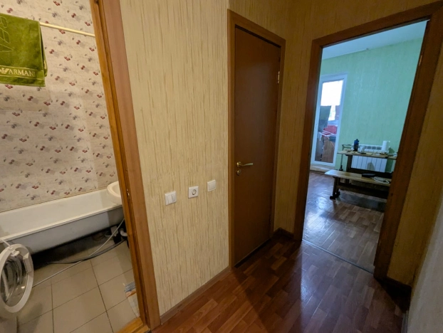 Купить однокомнатную квартиру в Микрорайоне 11-й в Белгороде. Вариант № 2565859, 4, площадь -  квм, цена 3800000 рублей