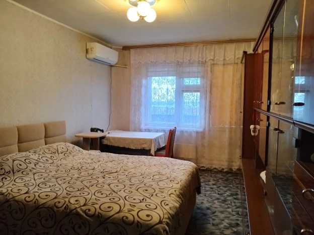 Купить четырехкомнатную квартиру в Волгограде. Вариант № 8744052, 4, площадь -  квм, цена 8900000 рублей