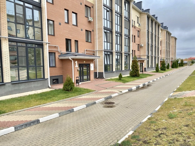 Купить однокомнатную квартиру в Микрорайоне 11-й в Белгороде. Вариант № 7661628, 15, площадь -  квм, цена 5150000 рублей