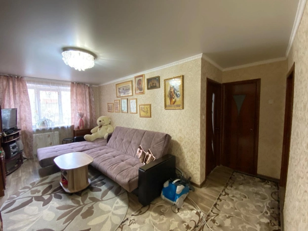 Купить трехкомнатную квартиру в Нижнекамске. Вариант № 21112, 1, площадь -  квм, цена 4950000 рублей