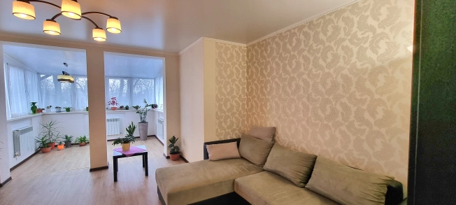 Купить четырехкомнатную квартиру в Калининграде. Вариант № 18504, 4, площадь -  квм, цена 10300000 рублей