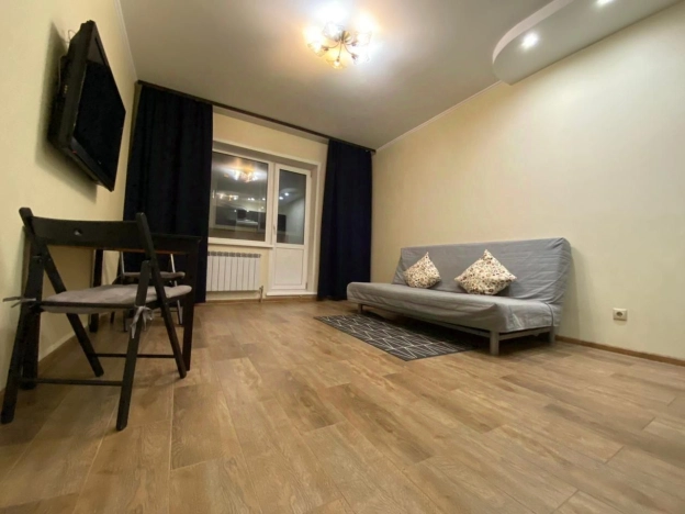 Снять квартиру в районе Центральный в Новосибирске. Вариант № 9148699, 1, площадь -  квм, цена 35000 рублей