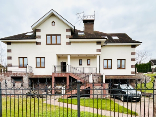 Купить дом в Москве. Вариант № 5270277, 1, площадь -  квм, цена 60000000 рублей