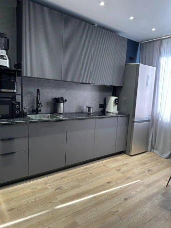 Купить трехкомнатную квартиру на улице Университетский проспект в Волгограде. Вариант № 21103, 1, площадь -  квм, цена 14200000 рублей