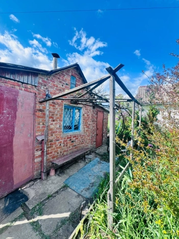 Купить земельный участок в Керчи. Вариант № 44210, 4, площадь -  квм, цена 800000 рублей