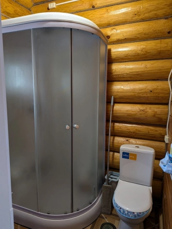 Купить дом на улице Старая Ляча в Ярославской области. Вариант № 36019, 4, площадь -  квм, цена 5900000 рублей