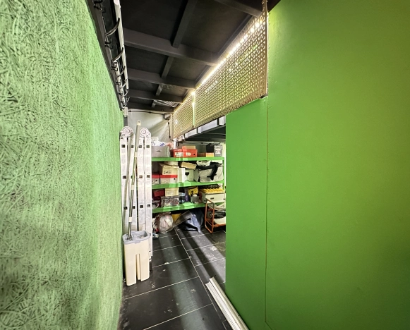 Купить квартиру в Москве. Вариант № 8168989, 39, площадь -  квм, цена 11999999 рублей