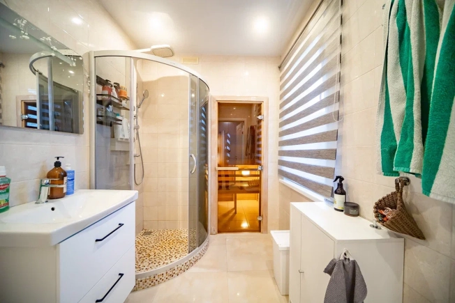 Купить дом на улице Выборгское шоссе в Санкт-Петербурге. Вариант № 1280878, 42, площадь -  квм, цена 21500000 рублей