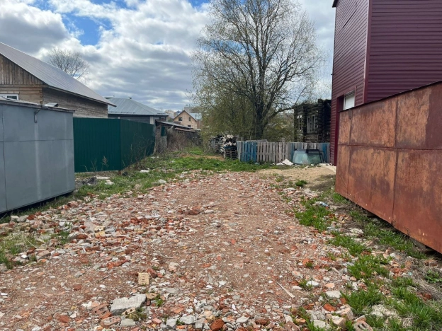 Купить земельный участок в Республике Коми. Вариант № 23105, 0, площадь -  квм, цена 2100000 рублей