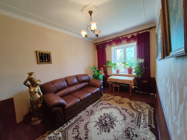 Купить дом в Кольчугине. Вариант № 4585, 8, площадь -  квм, цена 11500000 рублей