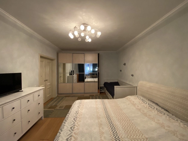 Купить однокомнатную квартиру на улице Трофимова в Москве. Вариант № 10485655, 3, площадь -  квм, цена 8500000 рублей