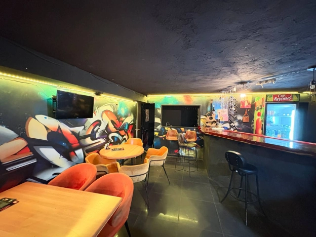 Снять коммерческую недвижимость в Тобольске. Вариант № 7772281, 4, площадь -  квм, цена 120000 рублей