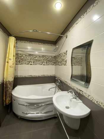 Купить квартиру в Коврове. Вариант № 9705606, 4, площадь -  квм, цена 4300000 рублей