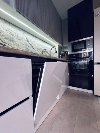 Купить квартиру в Вологодской области. Вариант № 45402, 3, площадь -  квм, цена 8830000 рублей